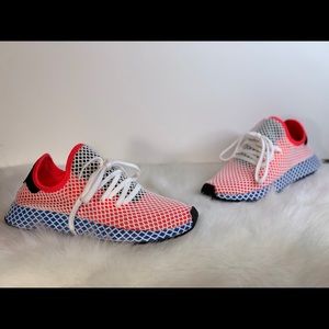 Adidas Deerupt Runner sneakers